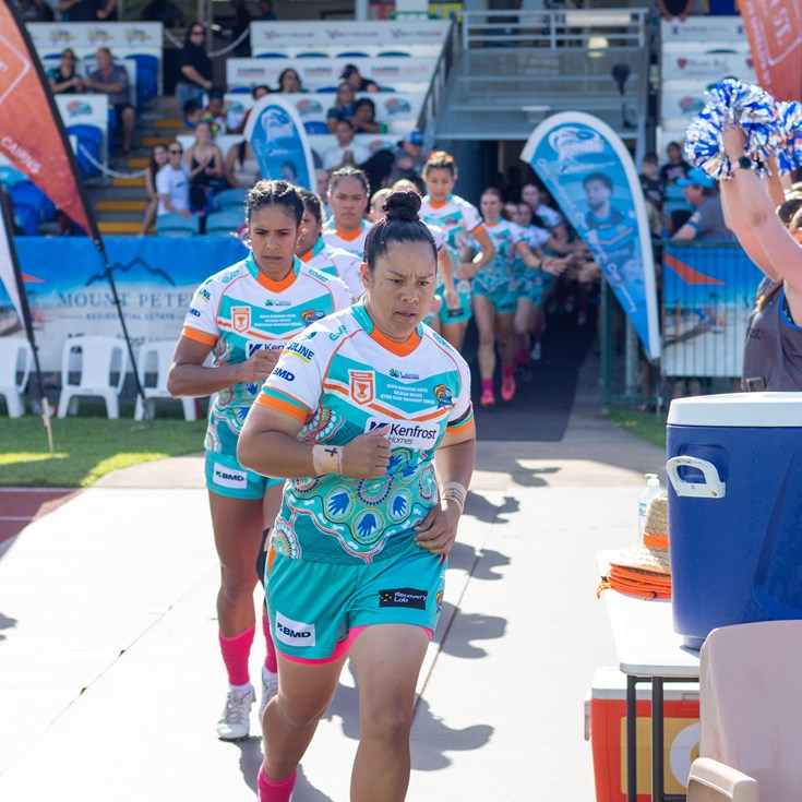 'Makes us believe': Hoepper inspiring future stars for NRLW chance she missed